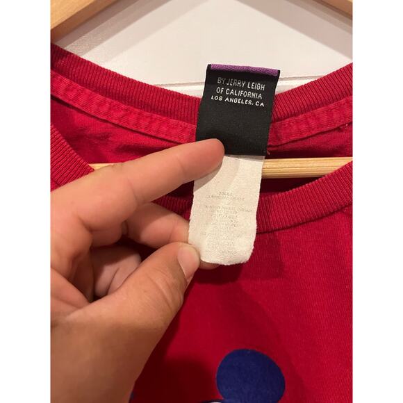 Vintage 90s Disney Mickey Mouse graphic tee - Picture 3 of 5